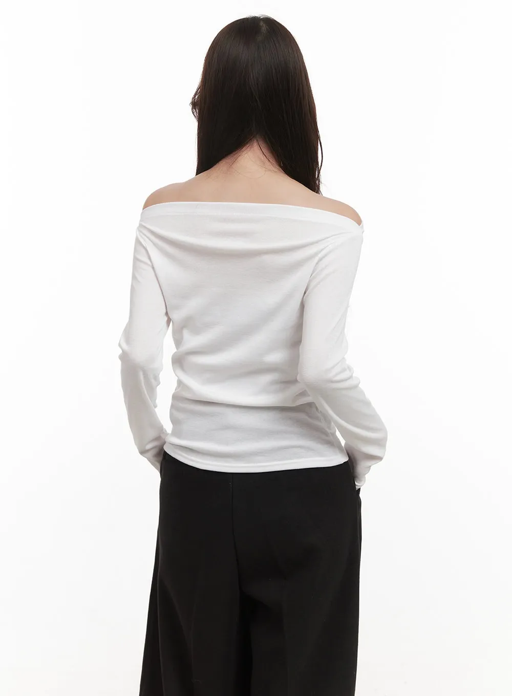 Classic Off-Shoulder Top CJ514