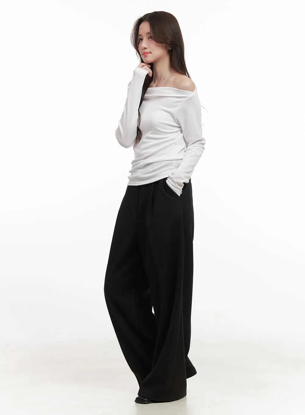 Classic Off-Shoulder Top CJ514