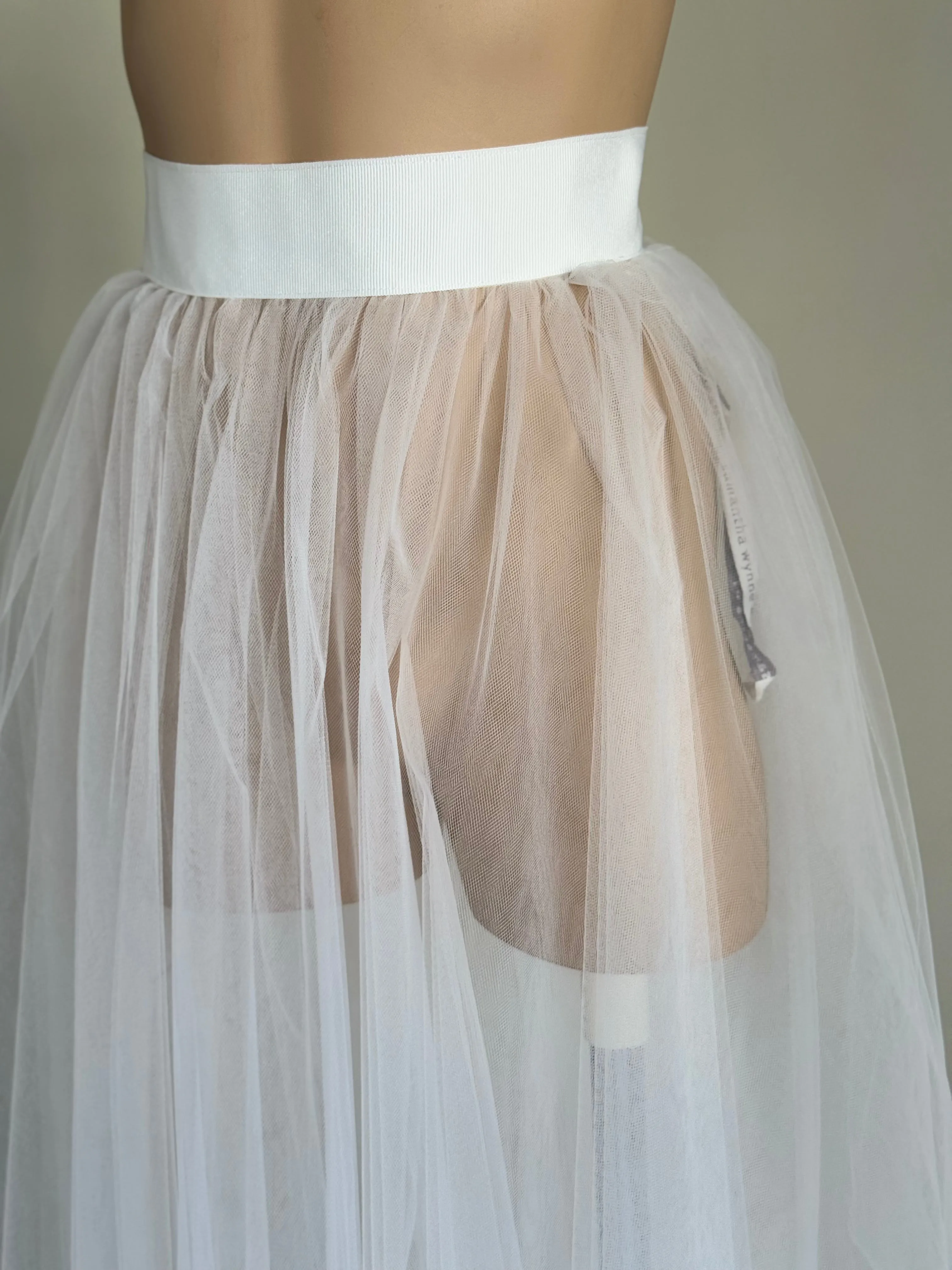Lana Tulle Overskirt