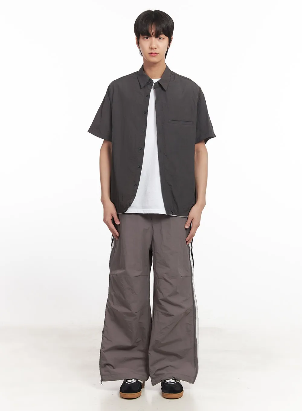 Men's Nylon Striped Wide-Fit Pants IA510