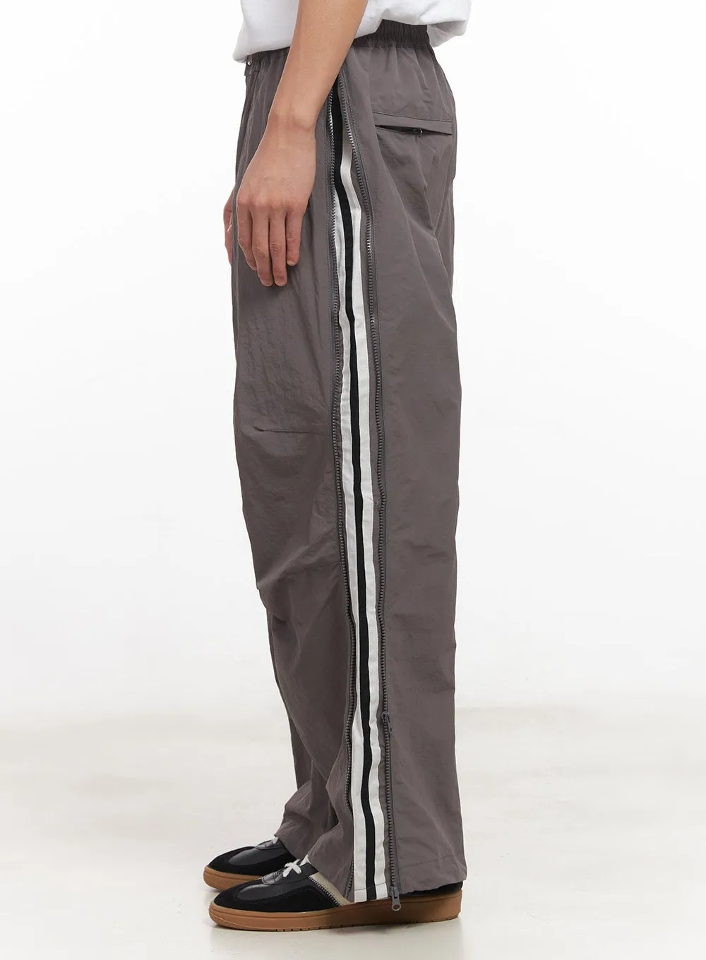 Men's Nylon Striped Wide-Fit Pants IA510