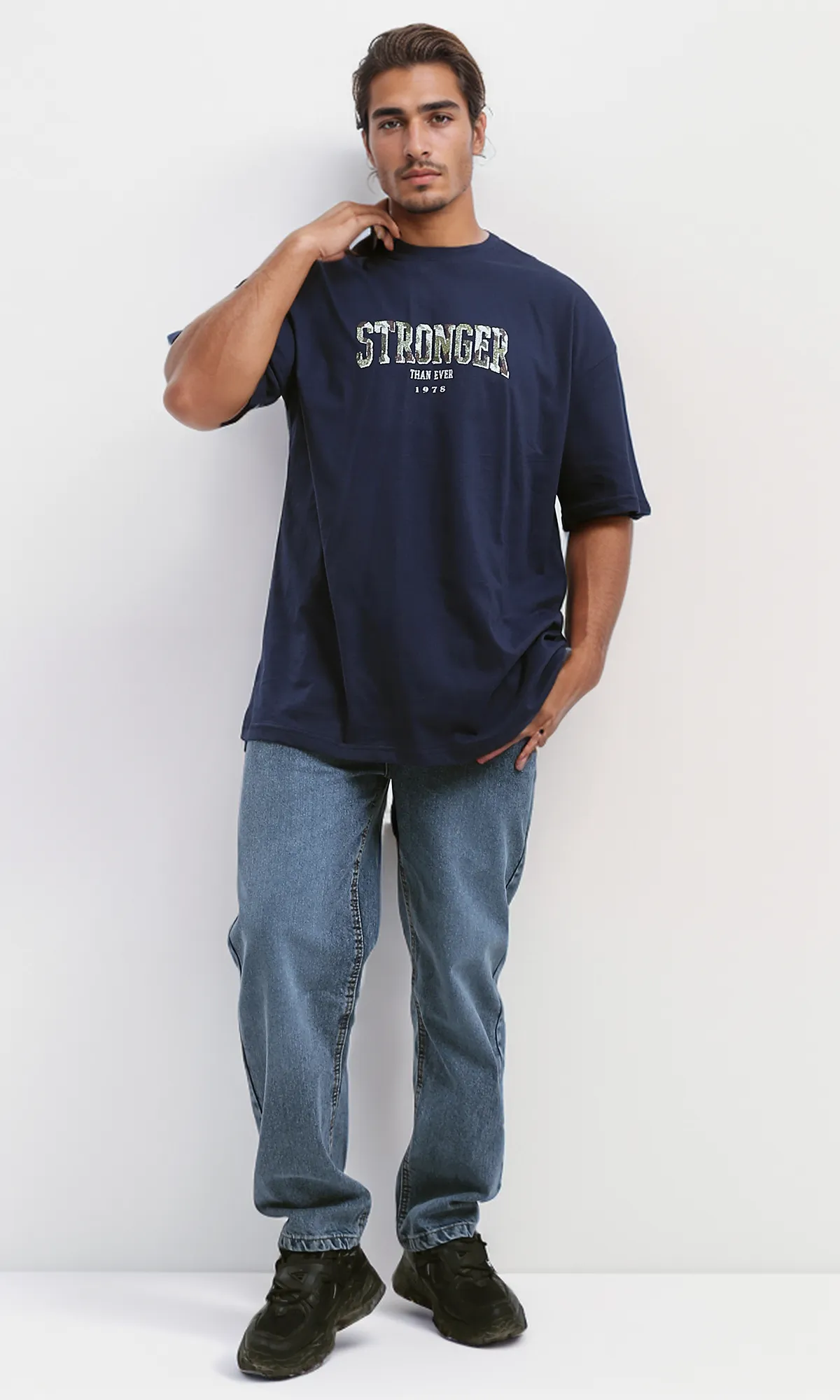 O179037 Printed "Stronger" Slip On Summer Tee - Dark Navy Blue